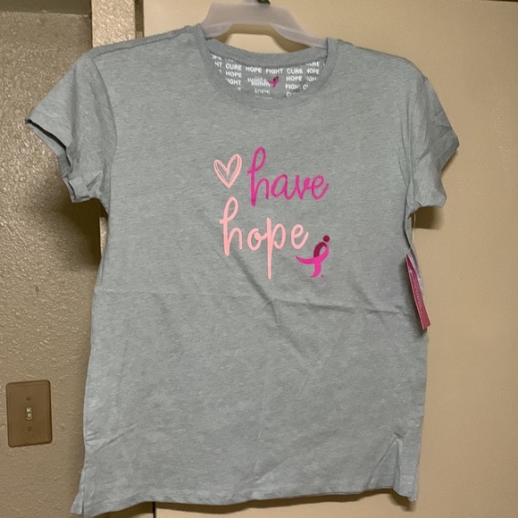 All for $15 size 12 shorts plus two tops size L (12-14) all NWT - Picture 4 of 14